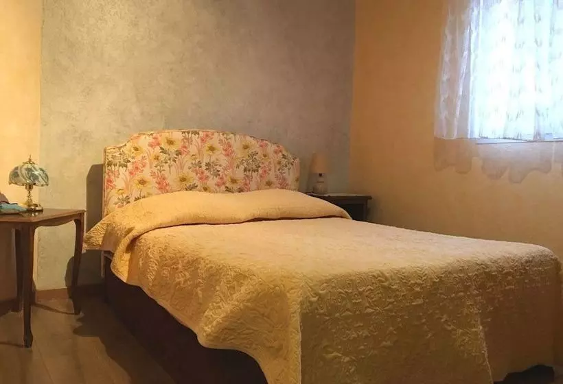 La Maison Rose By Gites De France