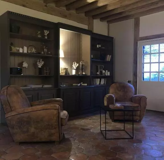Le Clos De La Madeleine