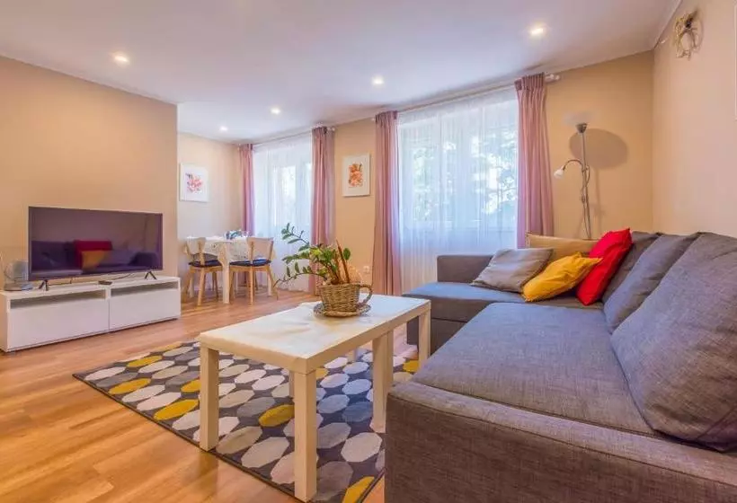 Apartment Edmond