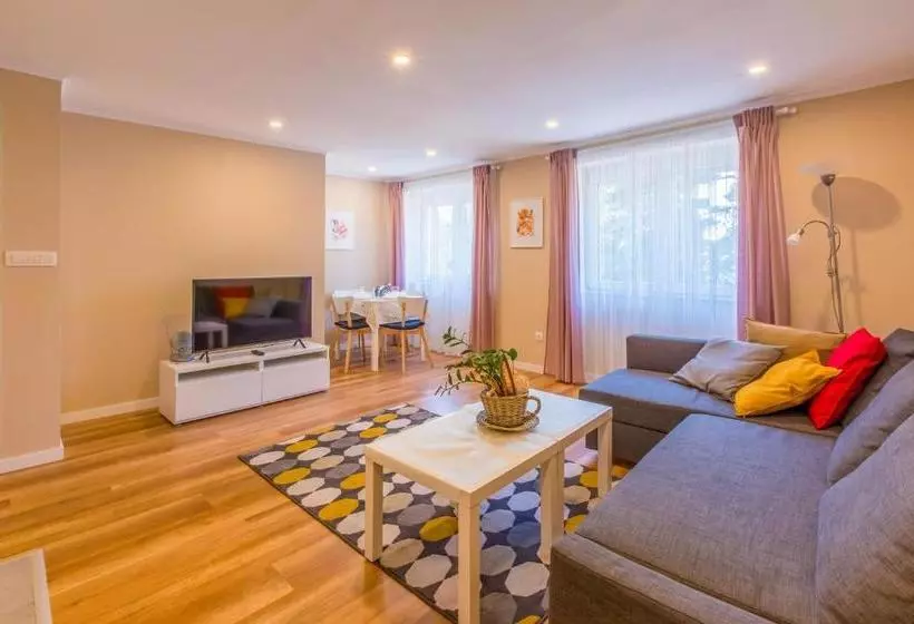 Apartment Edmond