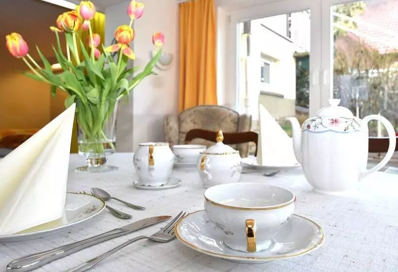 Flat In Bellenberg With Sunbathing Lawn