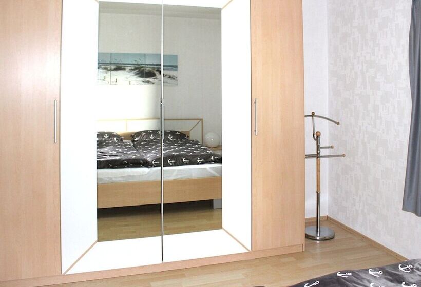 Beautiful Apartment In Bodenwerder With Balcony