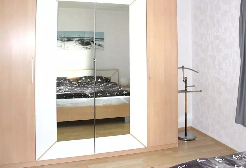 Beautiful Apartment In Bodenwerder With Balcony