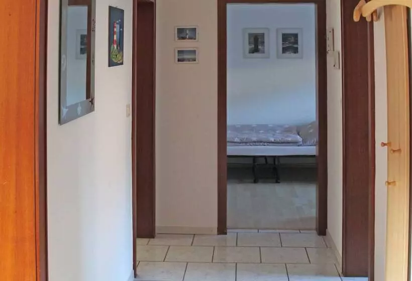 Beautiful Apartment In Bodenwerder With Balcony