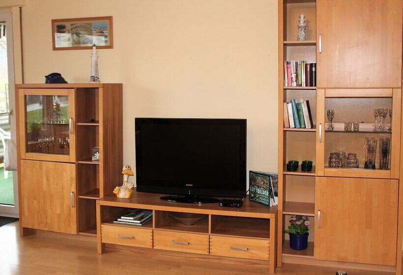 Beautiful Apartment In Bodenwerder With Balcony