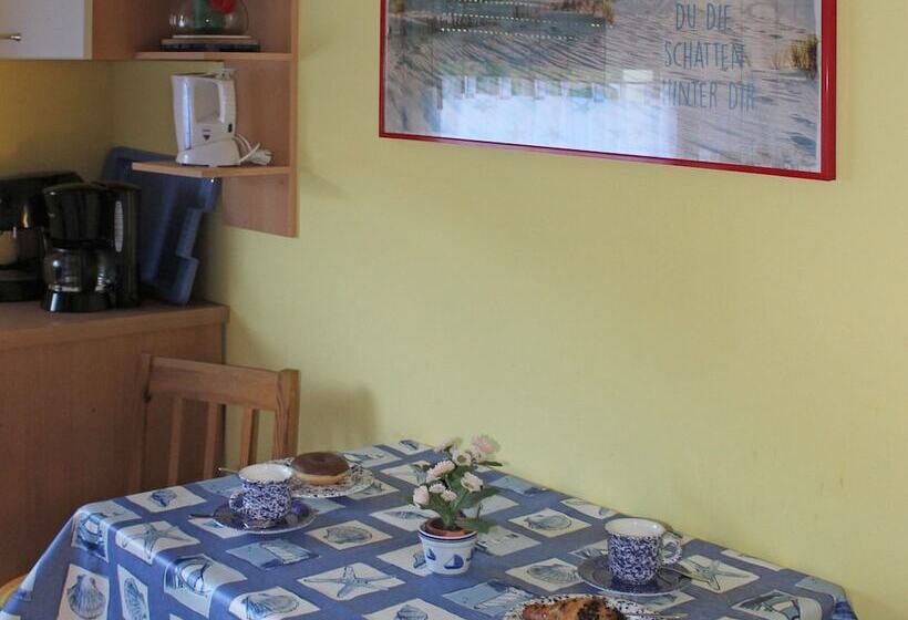 Beautiful Apartment In Bodenwerder With Balcony