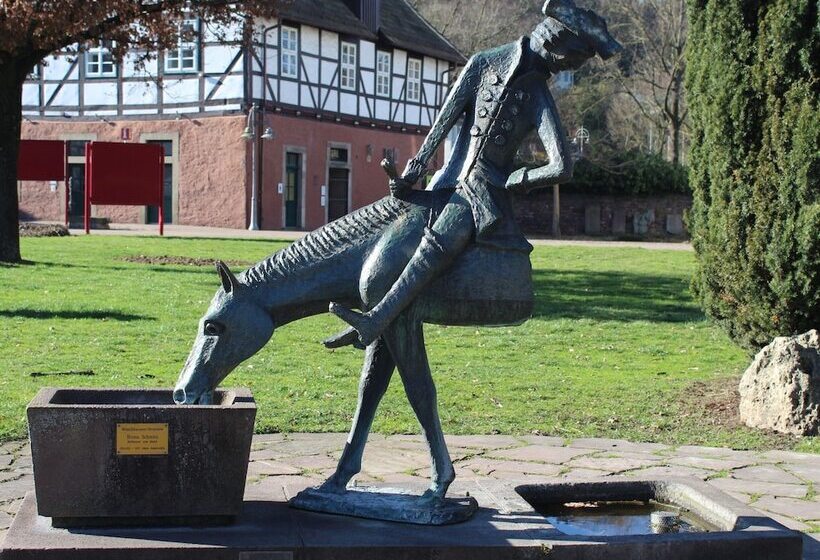 Beautiful Apartment In Bodenwerder With Balcony