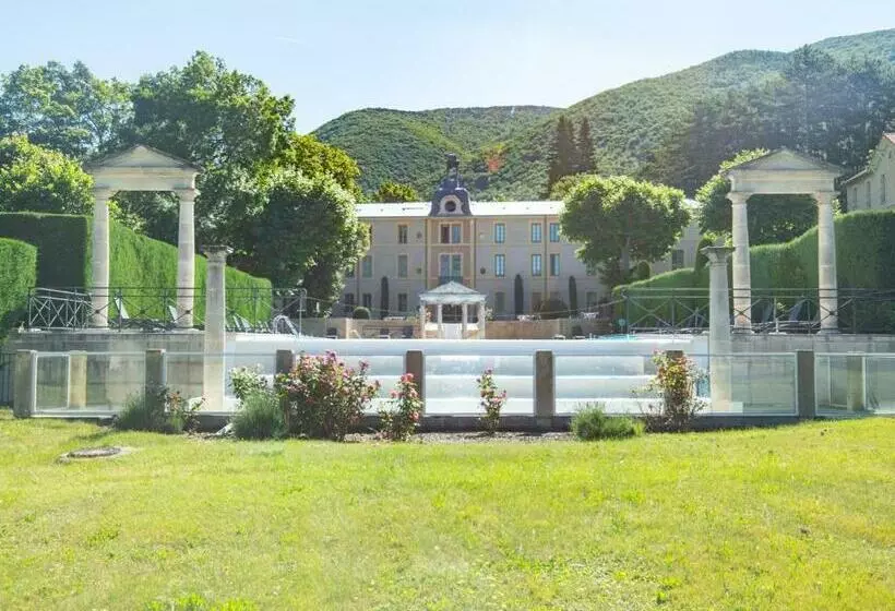 Cozy Apartment With Swimming Pool Terrace Garden Parking