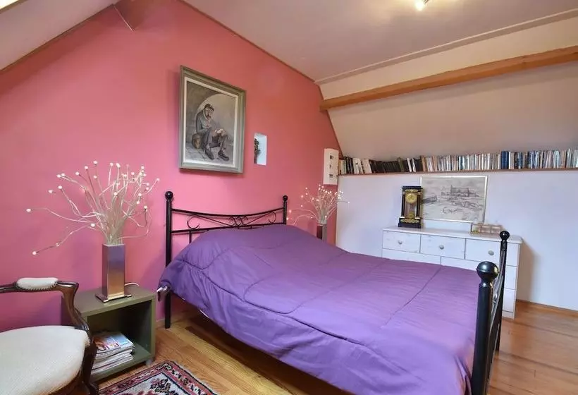 Cozy Cottage In Fresville With Garden