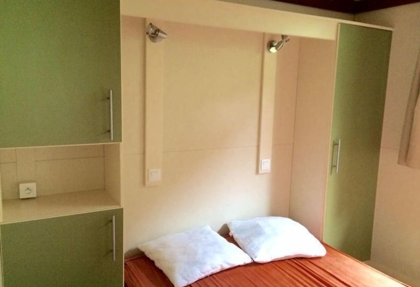 בית מלון כפרי Camping Biper Gorri