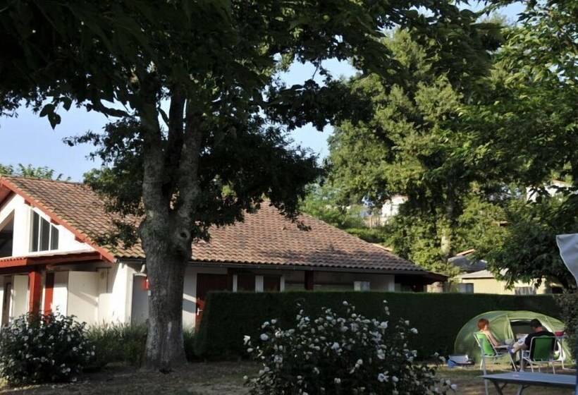 בית מלון כפרי Camping Biper Gorri