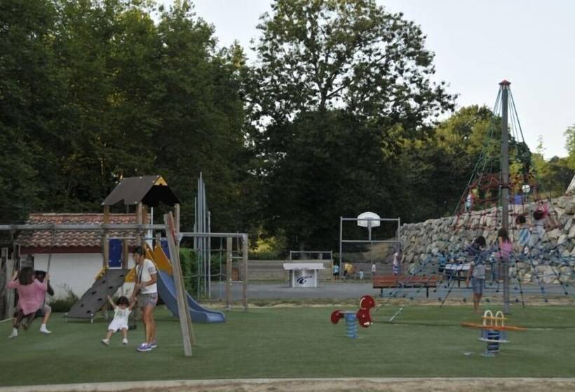 בית מלון כפרי Camping Biper Gorri