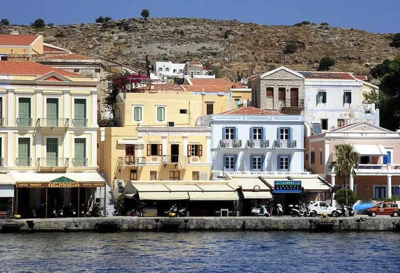 ホテル Limani Life