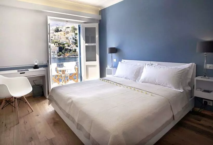 ホテル Limani Life