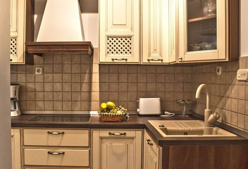 Split Theatre Apartments