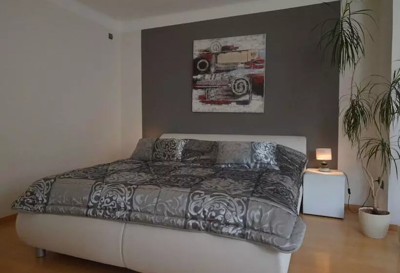 Apartment In Trittenheim With Terrace And Garden