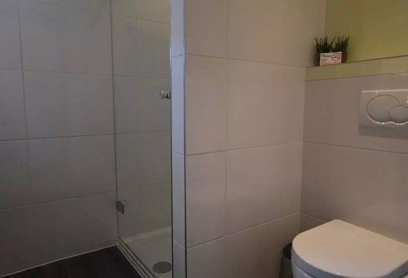 Apartment In Trittenheim With Terrace And Garden