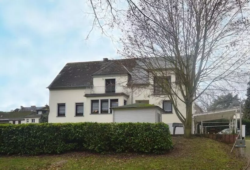 Apartment In Trittenheim With Terrace And Garden