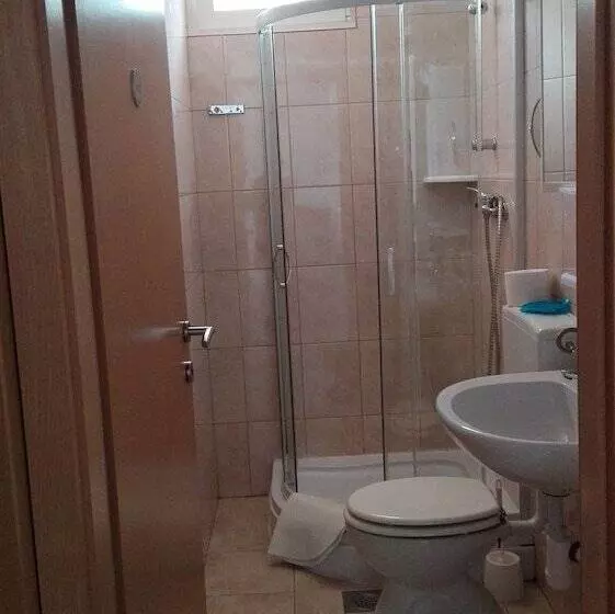 Apartments Dora Vrboska Island Hvar