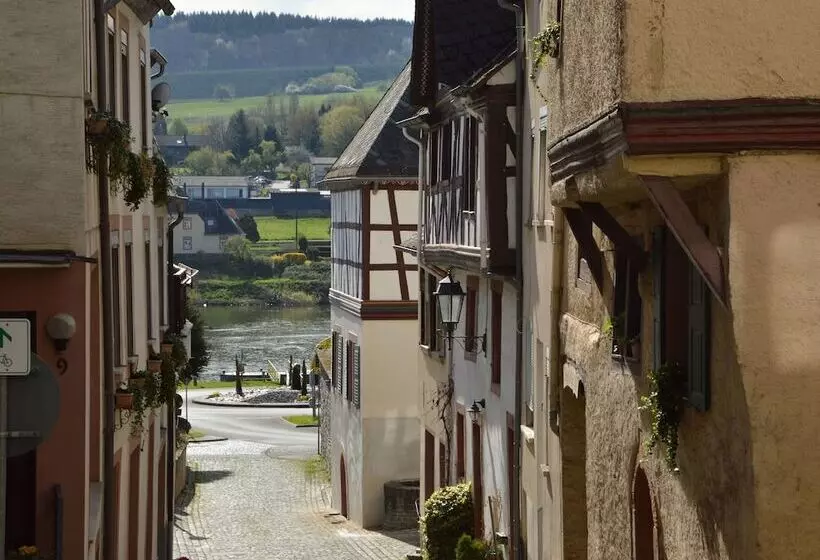 Classy Holiday Home In Rzig Near Forest