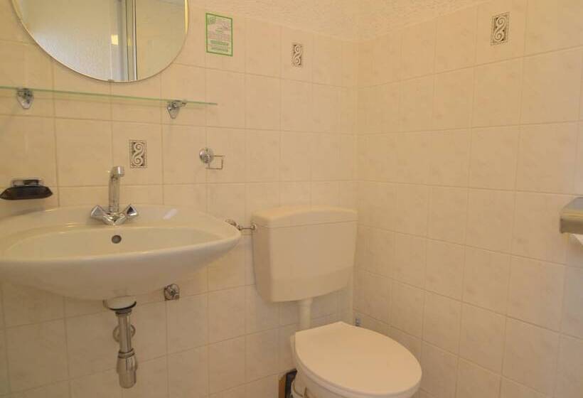 Classy Holiday Home In Rzig Near Forest