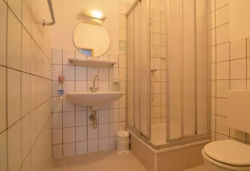 Classy Holiday Home In Rzig Near Forest