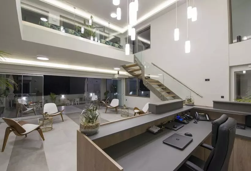 ホテル Incognito Creta Luxury Suites