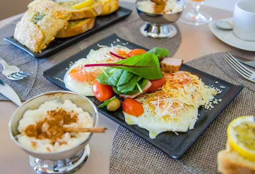 ホテル Incognito Creta Luxury Suites