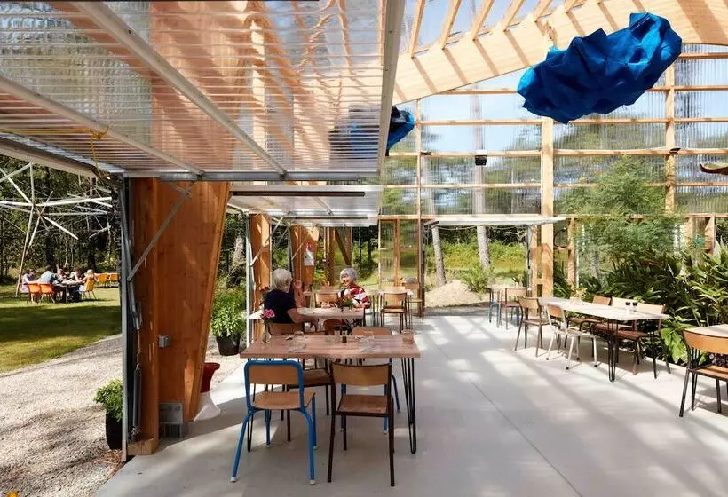 Hotelli La Belle Folie