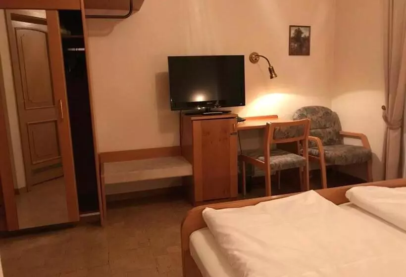 Hotelli Linde Diersburg