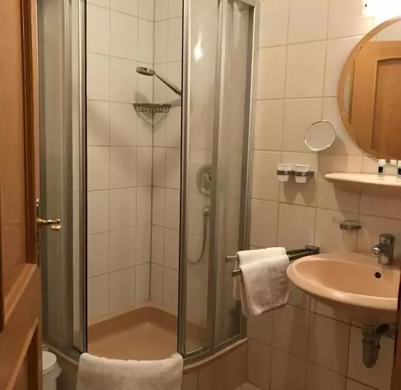 Hotelli Linde Diersburg