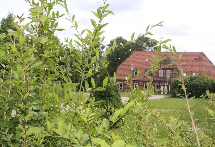 Hotelli Landhaus In Gressow Mit Terrasse