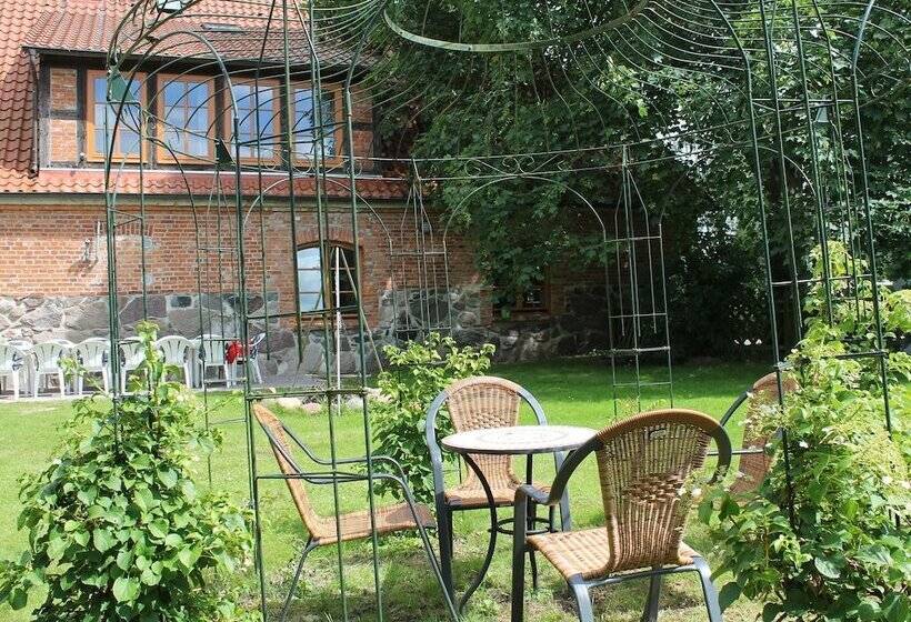 酒店 Landhaus In Gressow Mit Terrasse