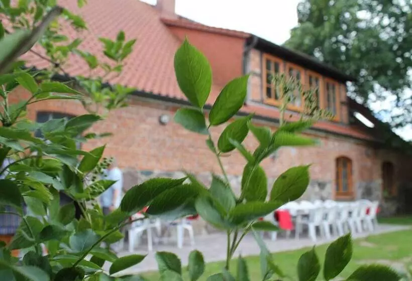 Hotelli Landhaus In Gressow Mit Terrasse