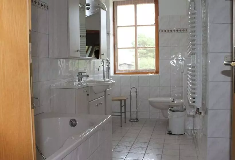 Hotelli Landhaus In Gressow Mit Terrasse