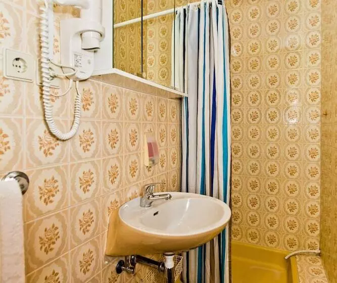 ペンション Apartments Balic