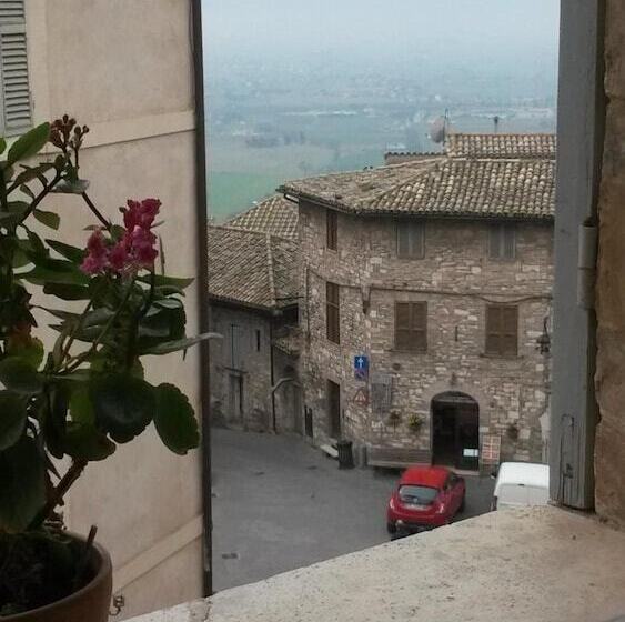 Pensió Camere Carli