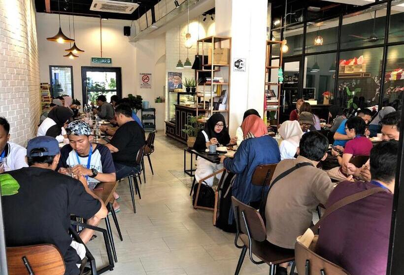 Sleep Here Hostel, Melaka