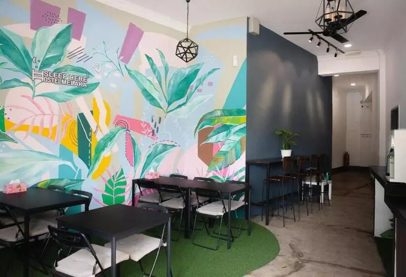 Sleep Here Hostel, Melaka