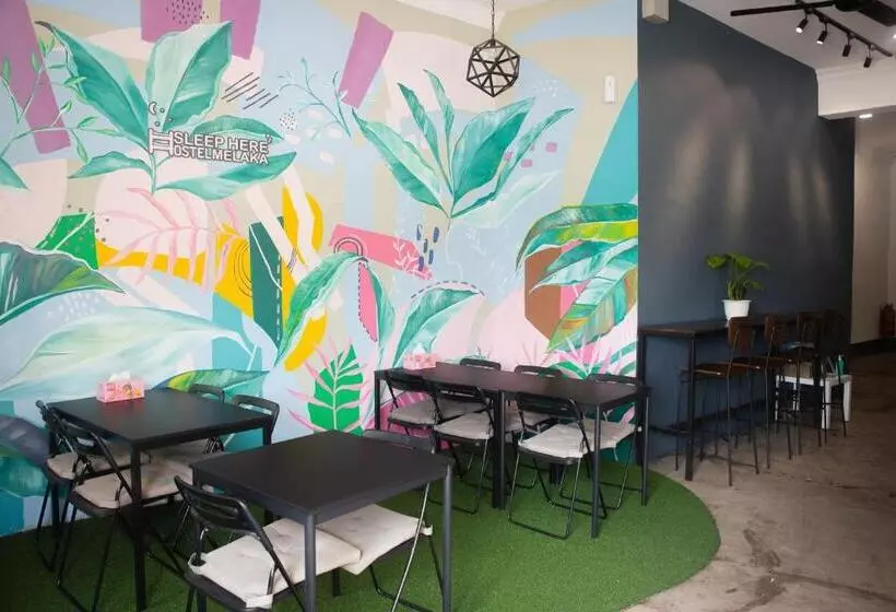 Sleep Here Hostel, Melaka