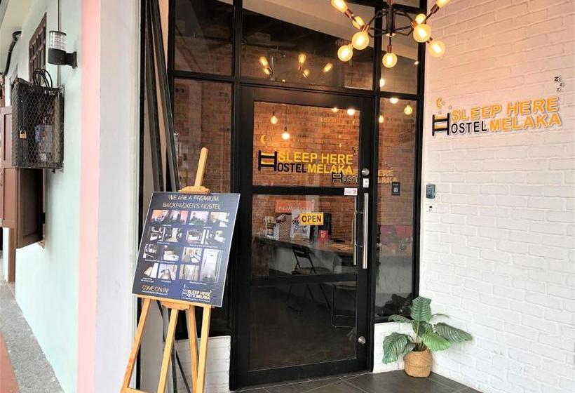 Sleep Here Hostel, Melaka