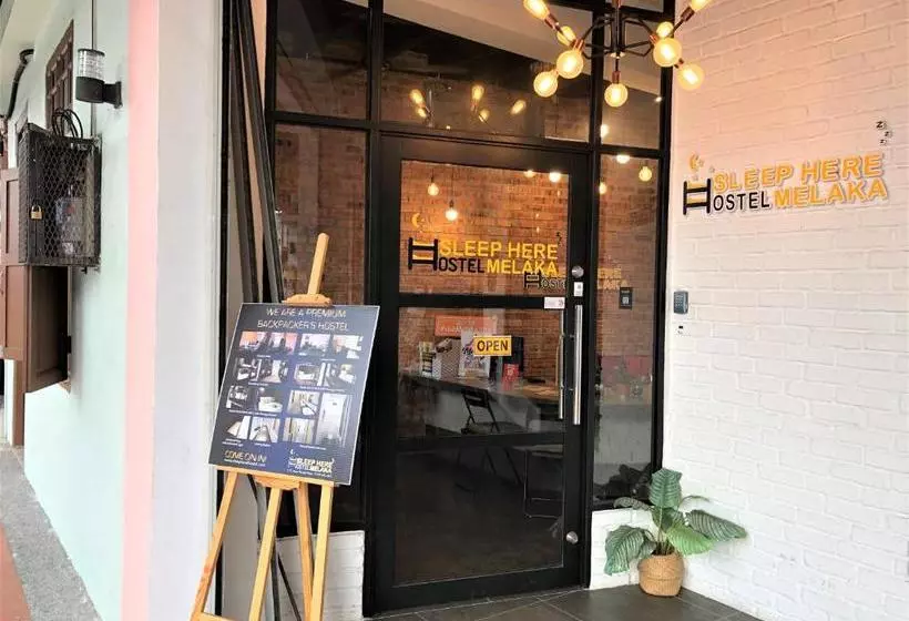 Sleep Here Hostel, Melaka
