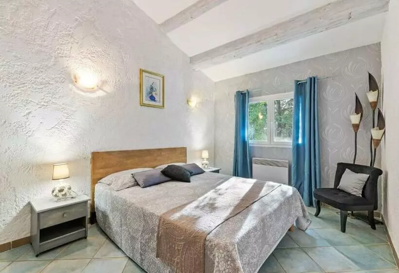 Modern Holiday Home With Private Pool