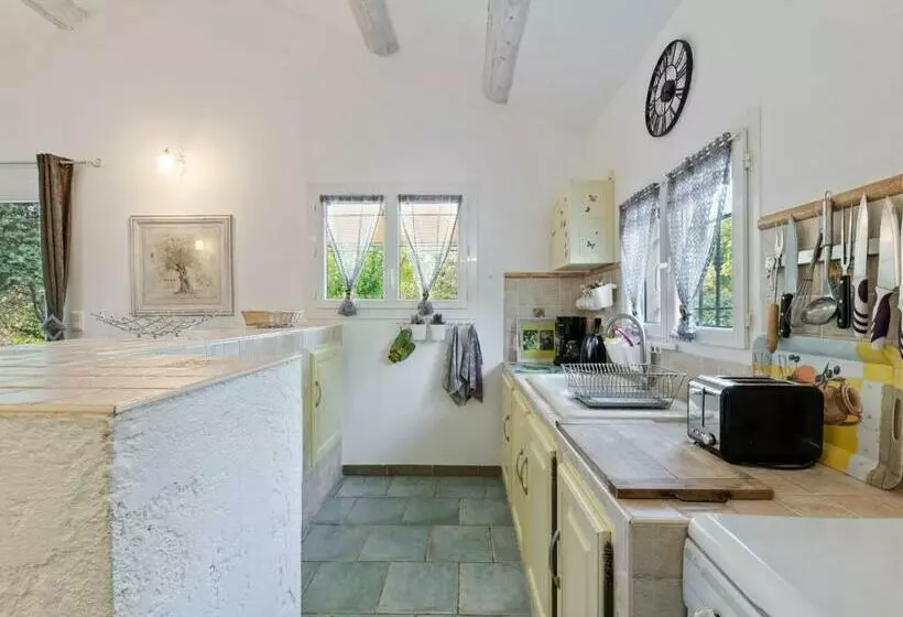 Modern Holiday Home With Private Pool