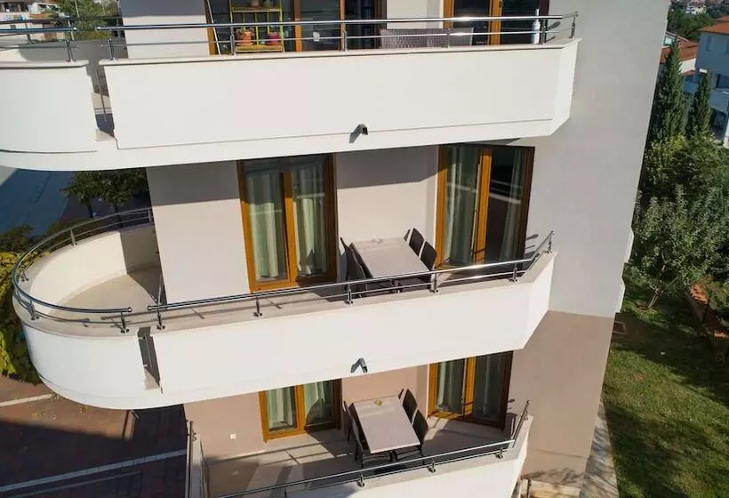 Apartments Oliva