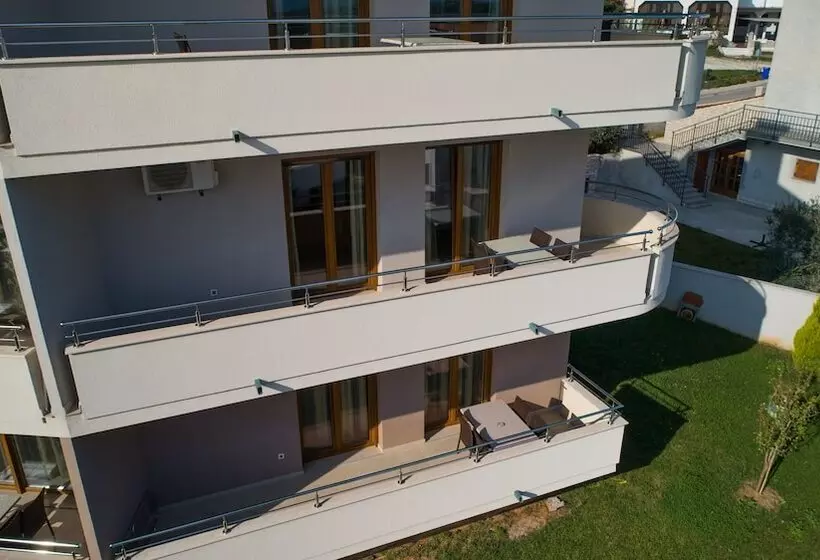 Apartments Oliva