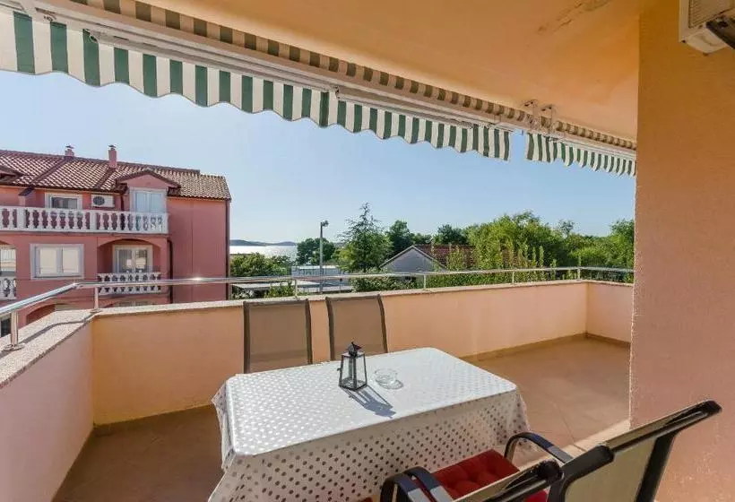 Apartments Holiday Near Beach