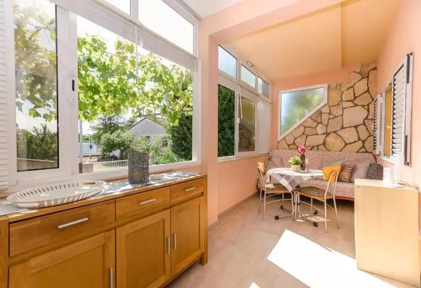 Apartments Holiday Near Beach