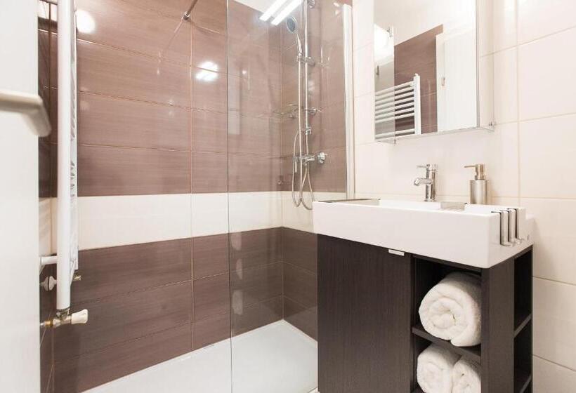 Witty Please & Bardot