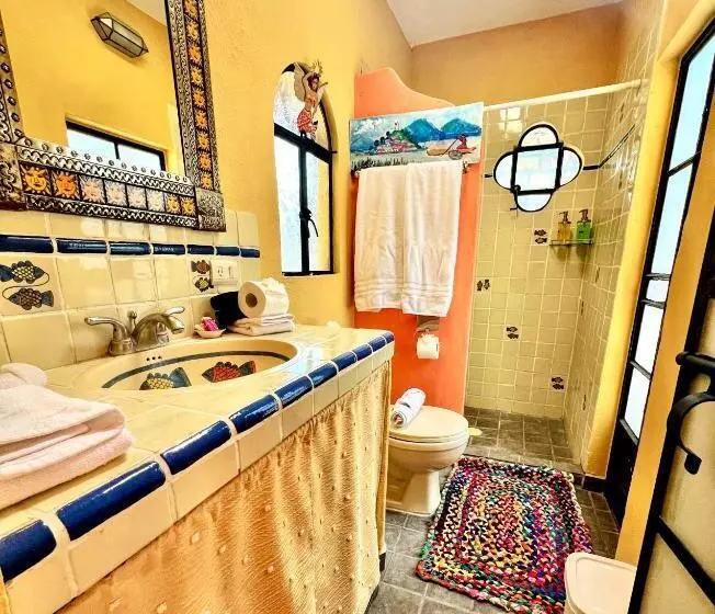 تختخواب و صبحانه Boutique Hotel Casa Camellia